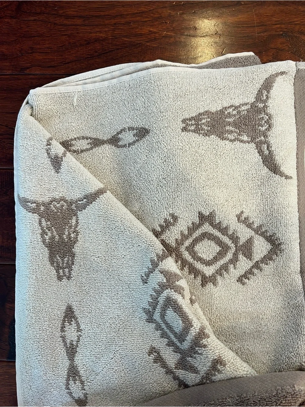 Wrangler Quick Dry Taupe & White Southwestern Longhorn Bath and Hand Towel Set